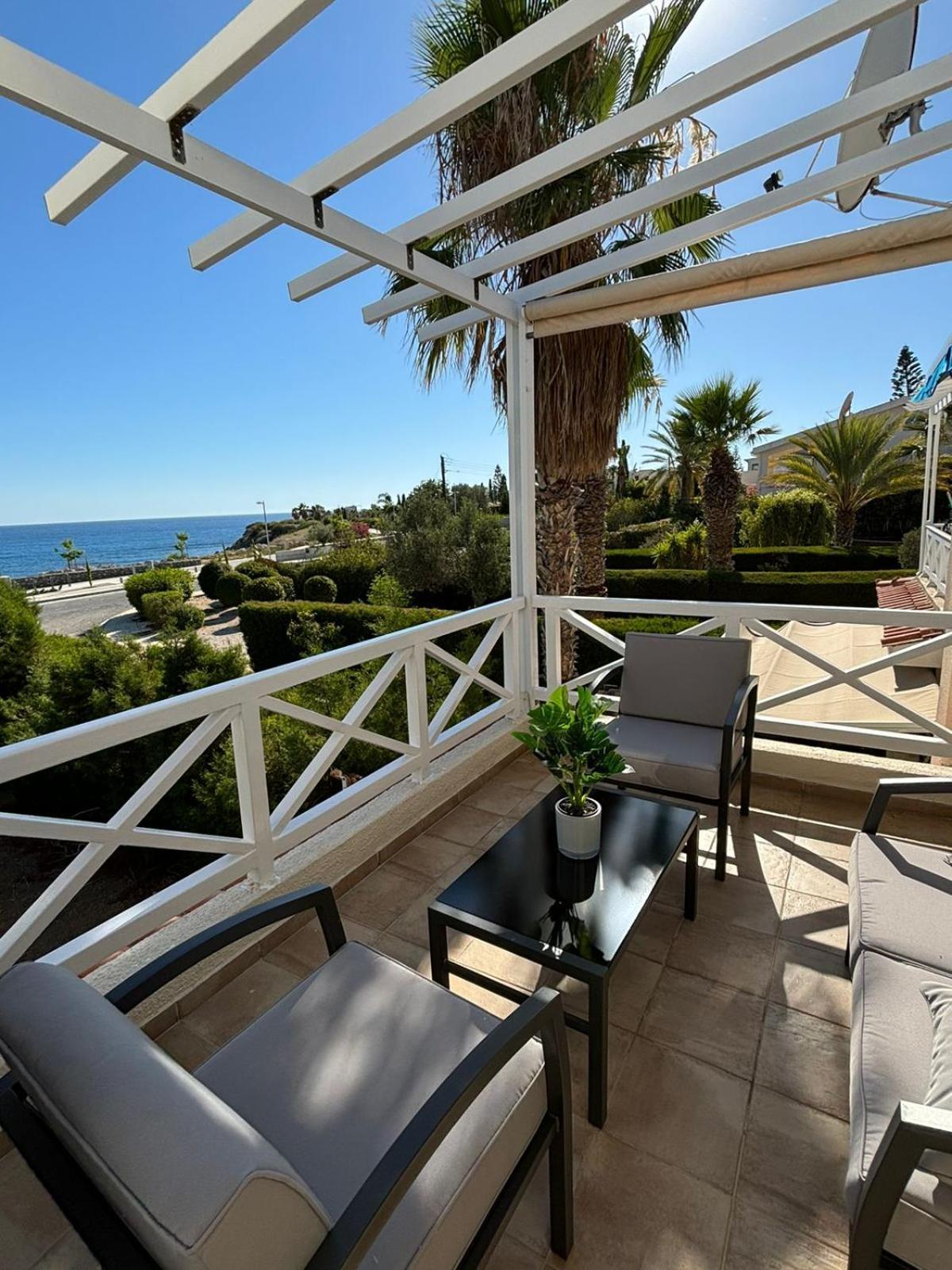 Apartamento Horizon Bliss At Coral Bay Peyia Exterior foto